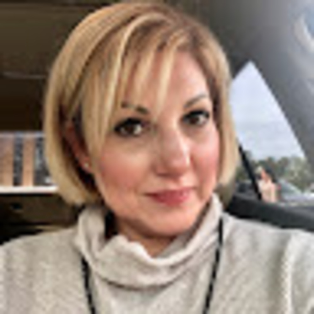Meet your Posher, Kendra